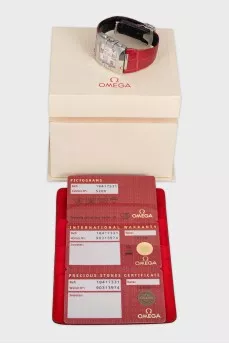 Constellation Quadra watch with a square case