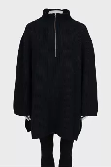 Long wool sweater with zipper
