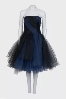 Off-the-shoulder dress with a full skirt