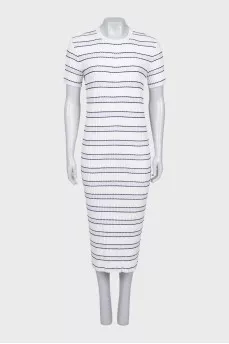 Straight striped dress with a round neckline