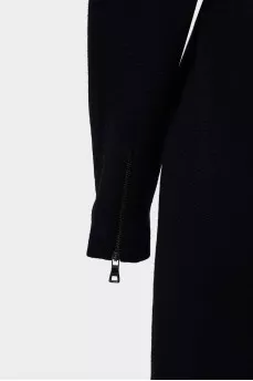 Vintage dress with a lightning-stand on a zipper