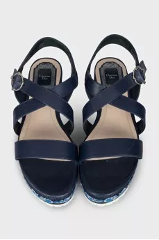 Leather platform sandals with embroidery