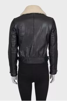 Cropped leather jacket with detachable collar