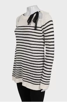 Striped jumper with a bow