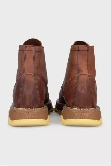 Men's leather boots with an accent sole