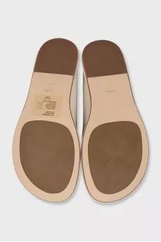 Leather ballet flats with asymmetrical toe