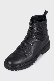 Black mid-heeled boots