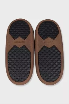 Suede boots decorated with lacing