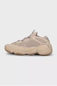 Серые кроссовки Yeezy 500
