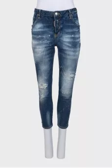 Low-rise boyfriend fit jeans