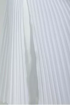 Pleated slit skirt