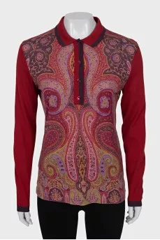 Red jumper with a print