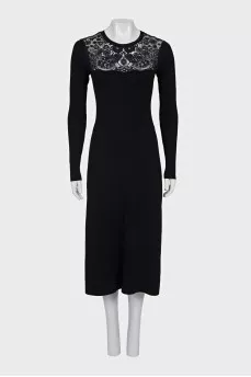 Fitted dress with lace insert