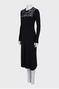 Fitted dress with lace insert
