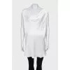 Long blouse with an oval neckline
