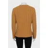 Loose-fitting wool pullover