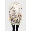 Straight-cut coat with a floral print