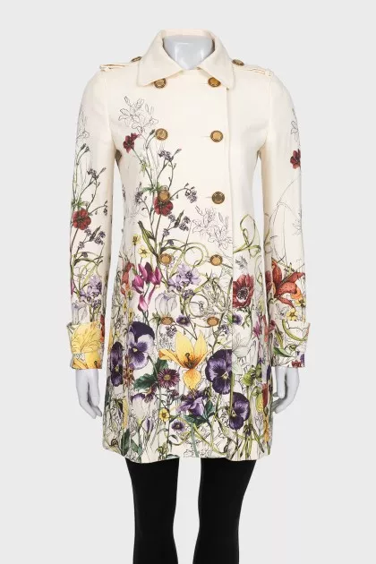 Straight-cut coat with a floral print