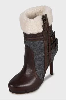 Insulated ankle boots with heels and straps