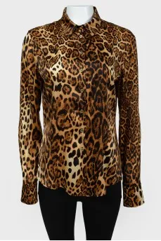 Leopard blouse with metal buttons