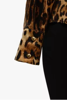 Leopard blouse with metal buttons