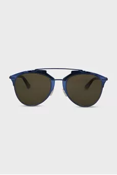Sunglasses with blue metallic frames