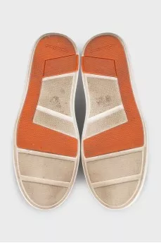 White leather round-toe sneakers