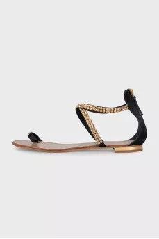 Sandals with crystals