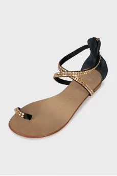 Sandals with crystals