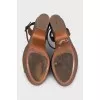 Leather sandals with signature weave
