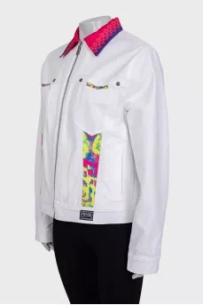 Denim jacket with zipper and print