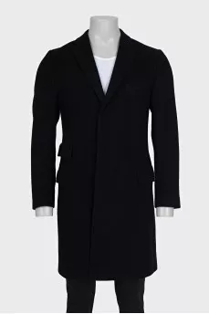 Men's wool coat with hidden buttons