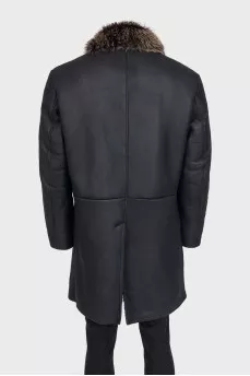 Men's straight-cut sheepskin coat with buttons