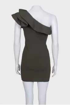 Green dress with an accent flounce