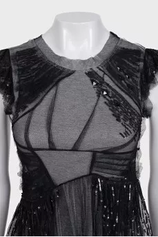 Decorated gray tank top