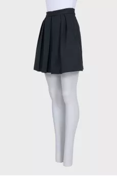 Black A-line skirt with a zipper
