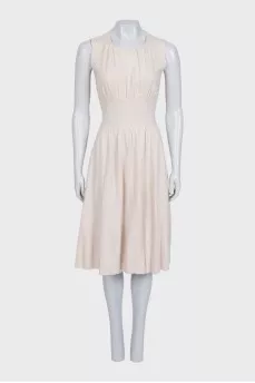 Fitted sleeveless wool dress