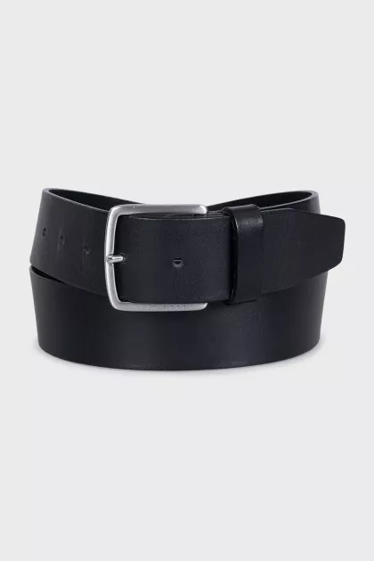 Men's black leather belt with a silver buckle