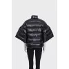Straight down jacket with voluminous sleeves
