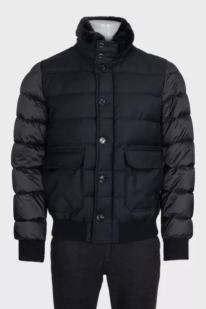 Men's black jacket with a fur collar