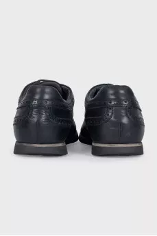 Men's leather shoes with perforations and laces