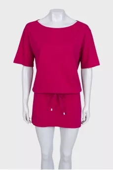 Pink dress with a tie