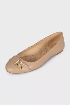 Leather ballet flats with signature logo