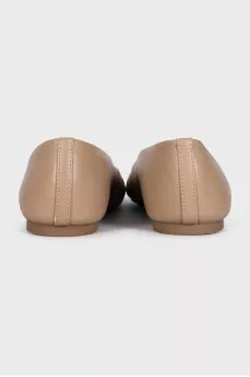 Leather ballet flats with signature logo
