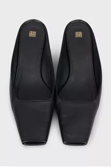 Leather mules with a medium heel