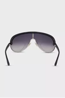 Men's sunglasses with gradient lenses