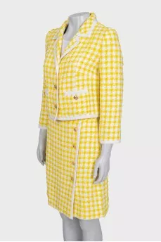 Yellow tweed suit with a check print