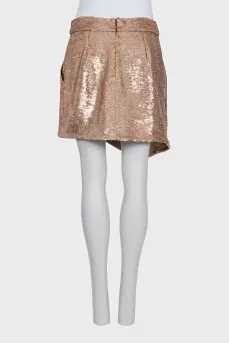 Pleated skirt decorated with sequins