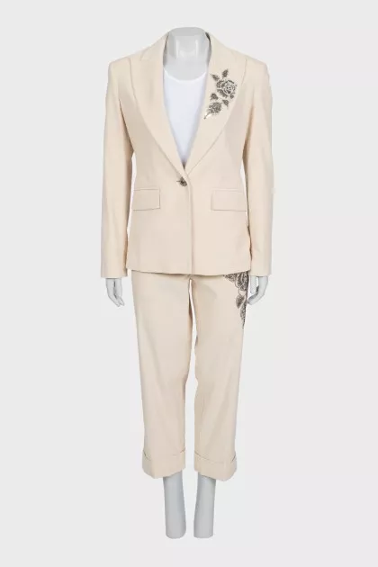Beige suit with beaded embroidery