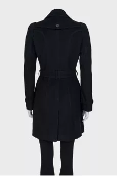 Fitted coat made of wool and cashmere